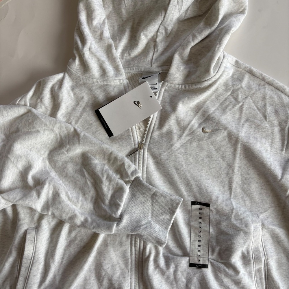 Nike Women's 1X Sportswear Chill French Terry Full Zip Hoodie Loose Fit Cropped